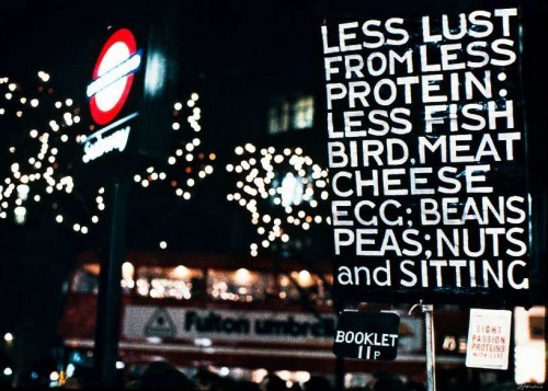 Oxford Circus. London, mid 1970s (ph. Marc Wainwright)