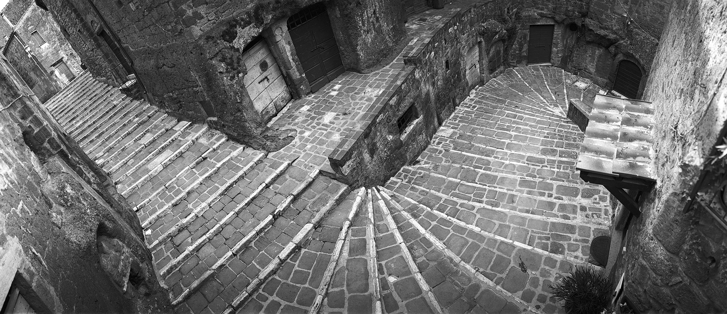 Serpentine Steps